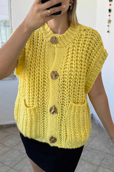 Kubos Moda Pocket Detail Wool Knit Yellow Vest