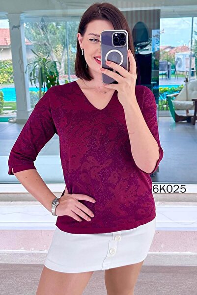 İnce Topuk بلوزة تريكو منقوشة برقبة على شكل حرف V 6k025