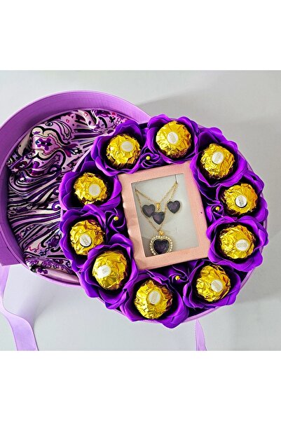 velve Pachet premium pentru femei Spring Delight,10 Praline,petale trandafiri...