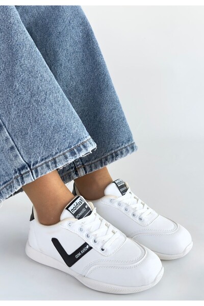 Erbilden Jowen White Leather Black Detailed Lace-Up Sneakers