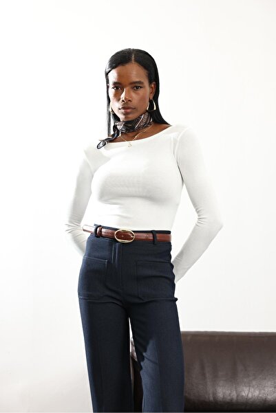 5in1Canpolat Ecru Boat Neck Long Sleeve Basic T-Shirt 16483