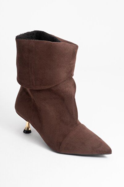LuviShoes STEIN Kahverengi Süet Sivri Burunlu Körüklü Kadın Kısa Çizme