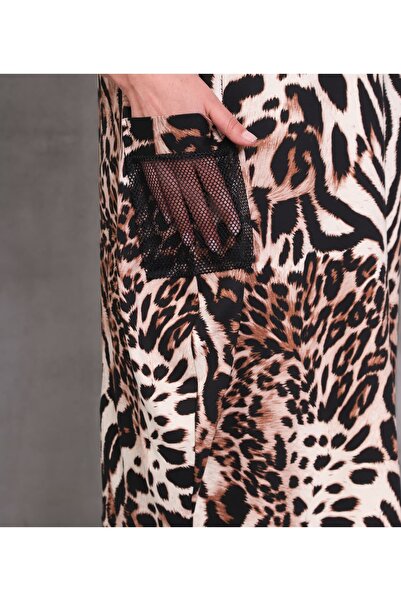 MojerHermosa Leopard patterned trend model