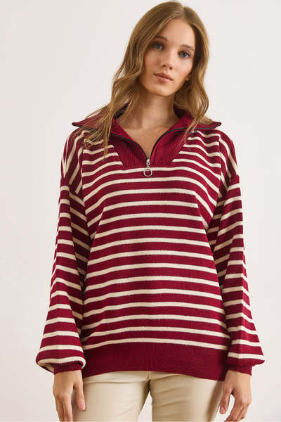 Olalook Women's Burgundy Stand Collar Zippered Loose Knit Sweater Kzk-19001001