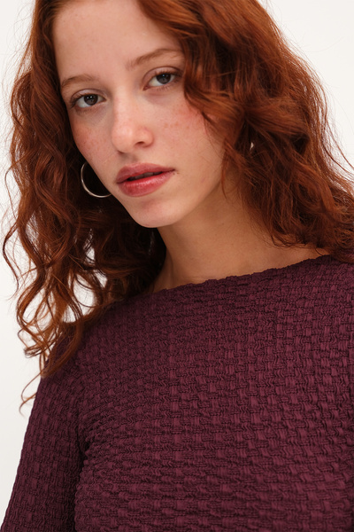 Addax Backless Textured Blouse B0574