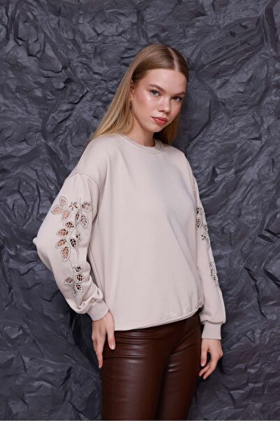 Pulli Collection Bej Nakış ve Taş İşlemeli Oversize Sweatshirt