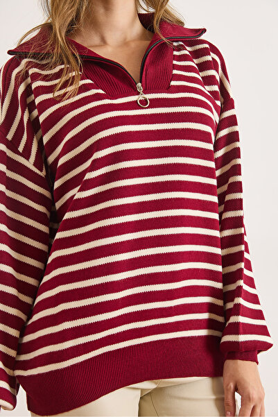 Olalook Women's Burgundy Stand Collar Zippered Loose Knit Sweater Kzk-19001001