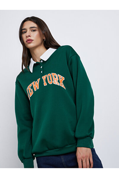 Take Two By Styli Green New York Print Polo Neck Sweatshirt