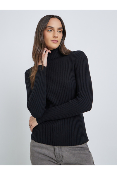 Styli بلوزة مضلعة بأكمام طويلة ورقبة مدورة