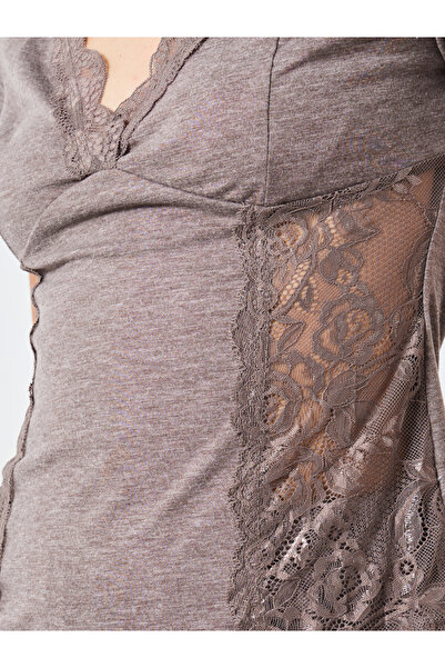 Styli Lace Trim V Neck Top and Pyjama Set