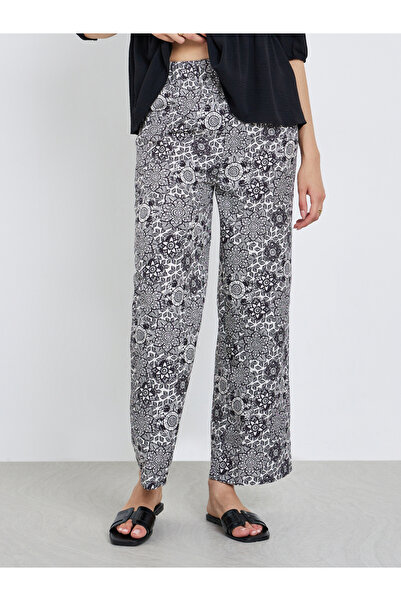 Take Two By Styli Ruffle Hem Tops and All-Over Printed Pants Set
