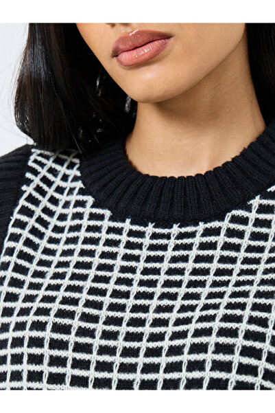 Styli Black Knit Sleeveless Knitted Vest