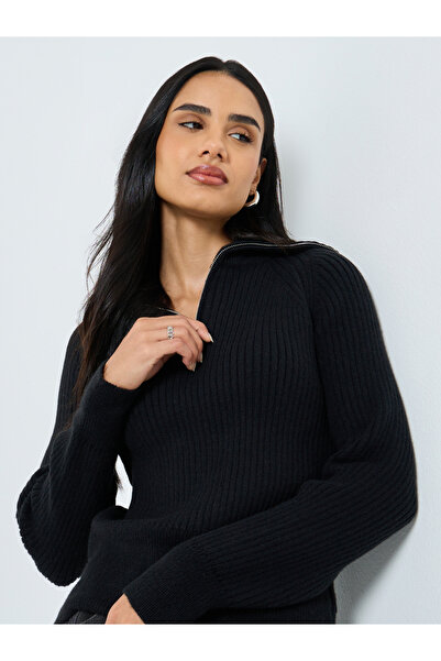 Styli بلوزة سوداء حياكة مضلعة مضلعة بسحاب نصفي