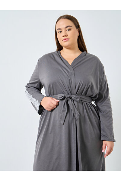 Styli Plus Size Grey Robe with Lace Sleeves