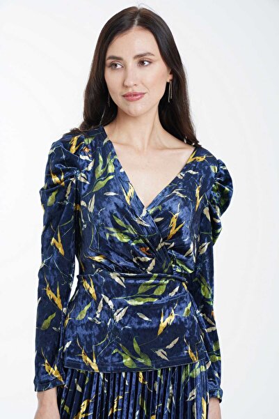 mica Floral V-Neck Long Sleeve Top
