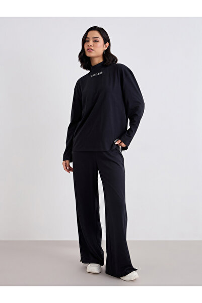 Styli Women Relaxed Fit T-Shirt and Wide Joggers Co-Ords