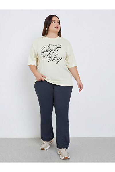 Styli Plus Size Yellow Graphic Print T-Shirt