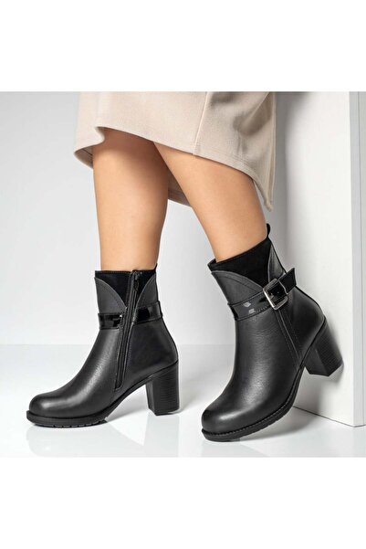 Modlet.ro Women's black genuine leather ankle boots with thick heel and buckl...