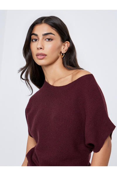 Styli Burgundy Ribbed Knit Batwing Sleeve Top