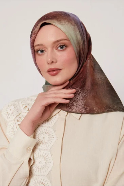 LuvenSara وشاح كوبر الناعم 94×94 - كاكي مزخرف