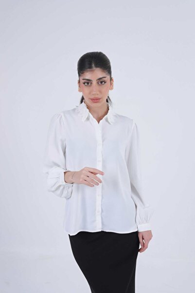 Nichii Lace Collar Long-Sleeve Shirt