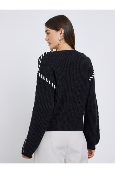 Styli Black Chunky Knit Sweater with Stitch Detail