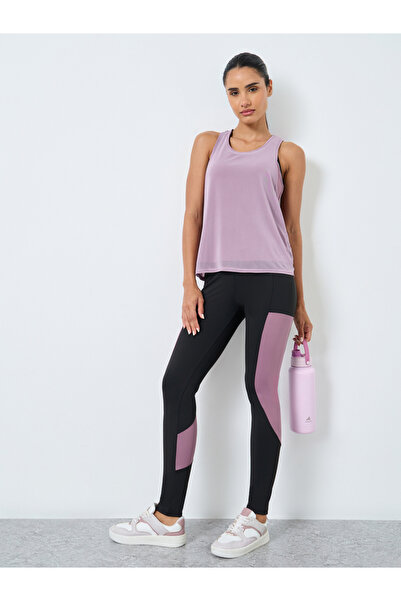 Styli Pack of 3 - Color Block Detail Sports Bra, Mesh Insert Racer Back Tank and Leggings