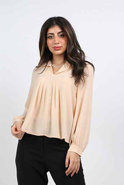 mica قميص واسع بأكمام طويلة مع طيات على الصدر