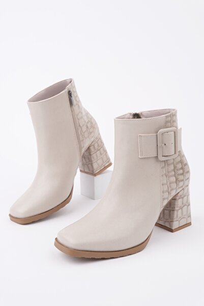 MUGGO CANDORA Sivri Burun Kroko Desenli Toka Detaylı Kalın Topuklu Fermuarlı Kadın Bot
