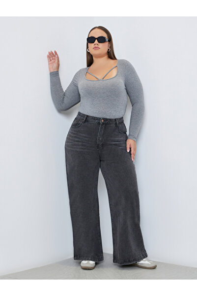 Styli Plus Mid Rise Wide Leg Jeans