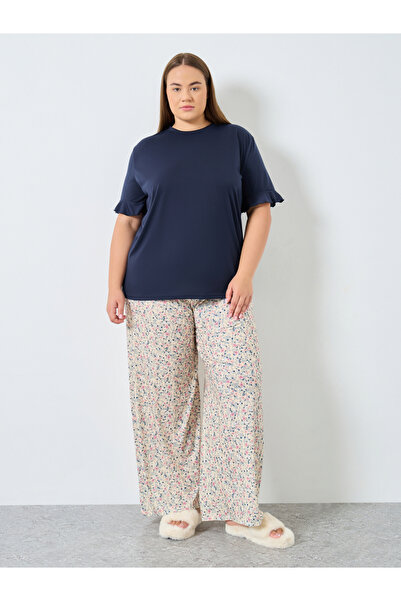 Styli Plus Size Women Floral Print Top and Pyjama Set