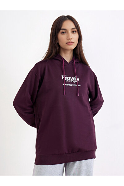 Styli هودي طويل بنفسجي مع طباعة شعار