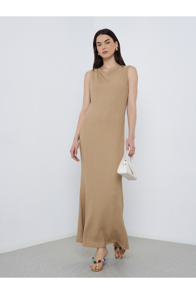 Take Two By Styli Textured Sleeveless Basic Midi Dress