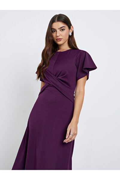 Styli Twist Front Sheath Midi Dress
