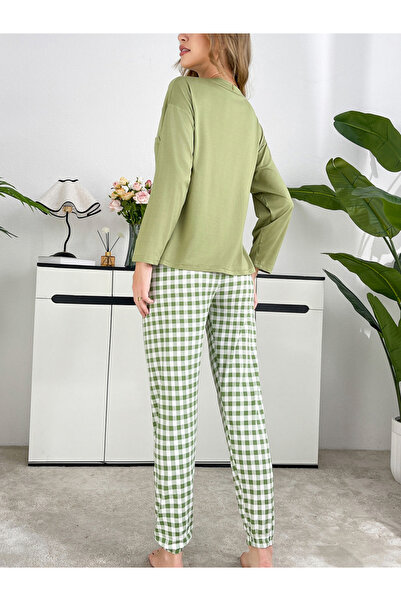 Take Two By Styli Green Plain T-Shirt and Checked Pyjama Set