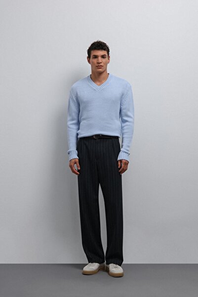 Antioch Baby Blue Textured V-Neck Men's Sweater