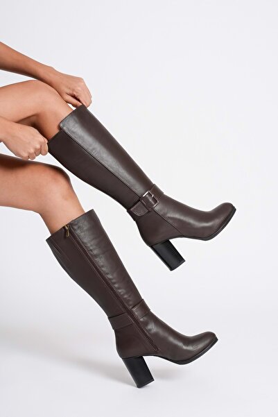 ANALİN SHOES Kadın Hakiki Deri Toka Detaylı Topuklu Çizme - Kahve