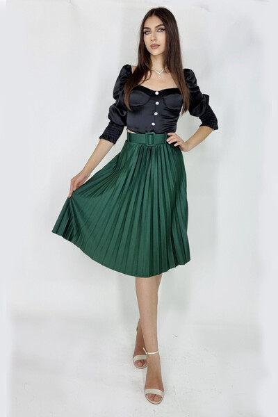 FashionForYou Carmen elegant pleated skirt, matching belt included, Green