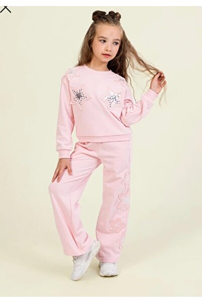 DMB BOYS & GIRLS طقم رياضي للفتيات مكون من سترة مطرزة بالترتر الوردي مع تفاصي...