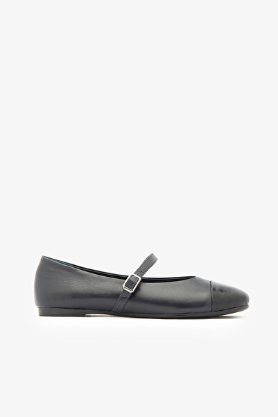 SAYL Navy Blue Genuine Leather Ballerinas with Shiny Toe Detail