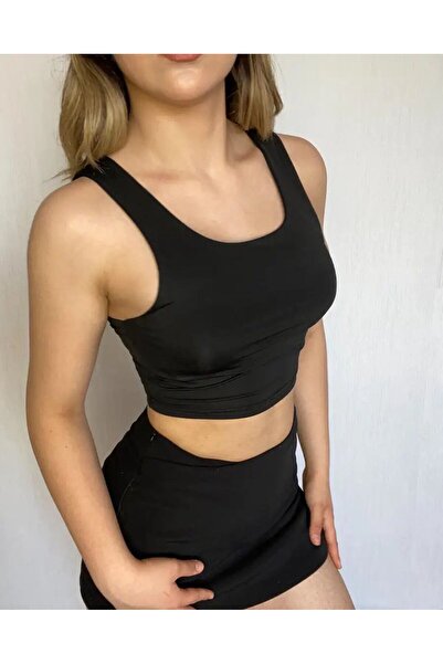 nutika Thick Strap Crop Blouse