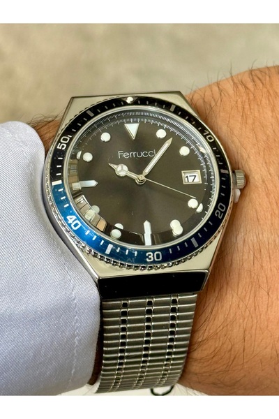 Ferrucci ساعة رجالية فضية اللون مع قرص أسود وحزام من الخيزران مع تاريخ