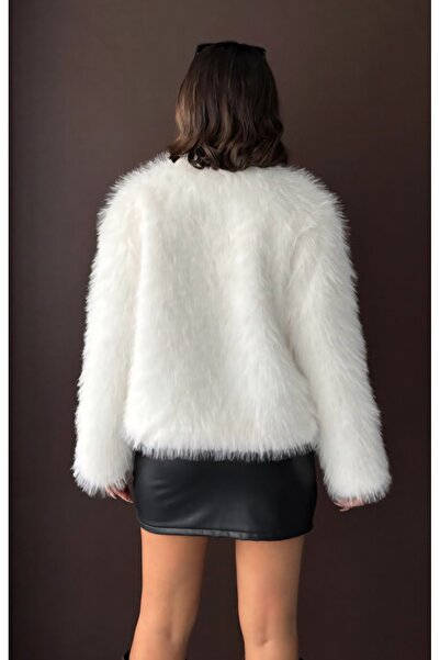 TOPSHOW Button Detailed Long Sleeve Faux Fur Coat