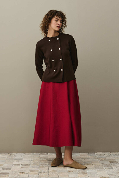 Fahhar سترة قصيرة بأزرار مزدوجة باللون البني