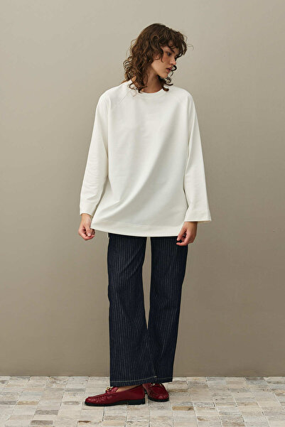 Fahhar Basic Sweatshirt with Slit Detail Ecru