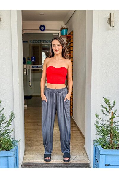 Miss Boheme بنطلون فضفاض بتفاصيل جيب باللون الرمادي