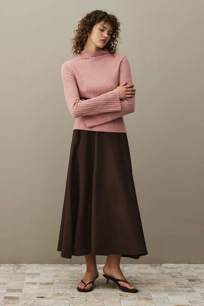 Fahhar Pleated Sweater Pink