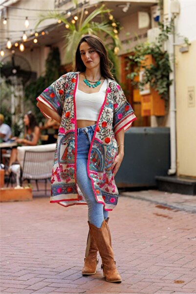 Miss Boheme Pink Color Hand Embroidered Ethnic Patterned Bohemian Kimono