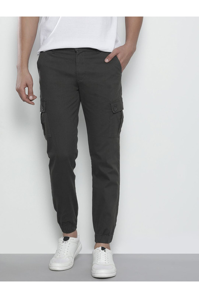 The Indian Garage Co By Styli Men Black Solid Slim Fit Cargo Pants