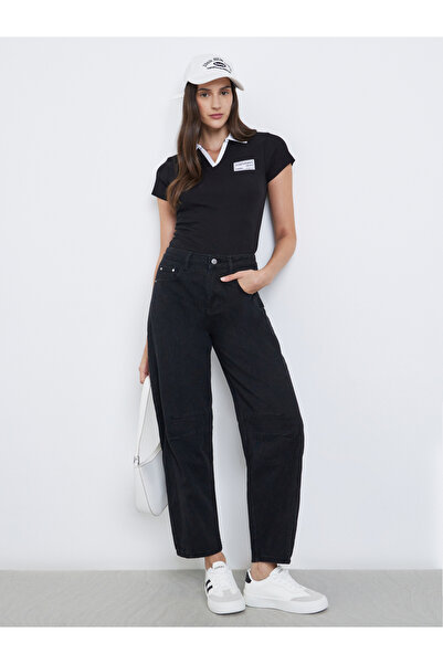 Styli High Rise Relaxed Fit Jeans